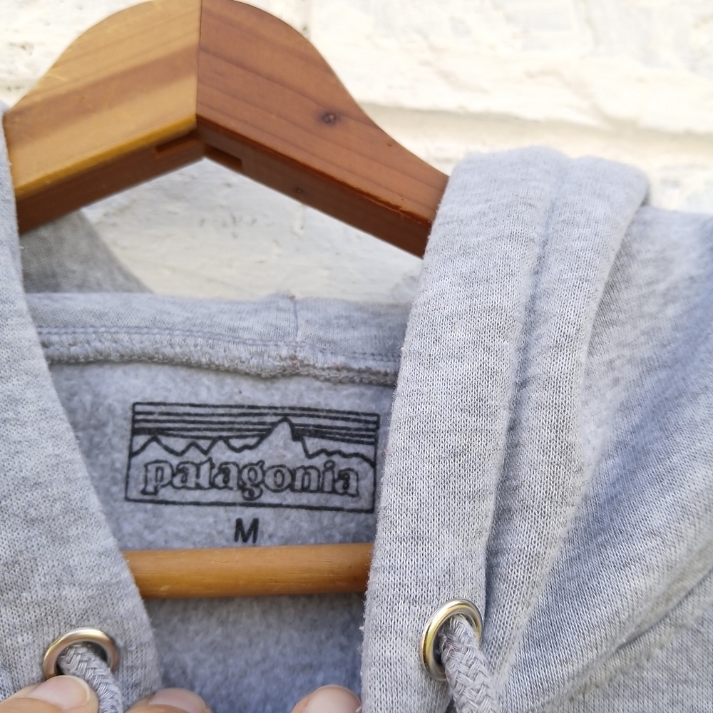 Patagonia Summit Road Gray Graphic Sweatshirt Hoodie - Picture 4 of 8